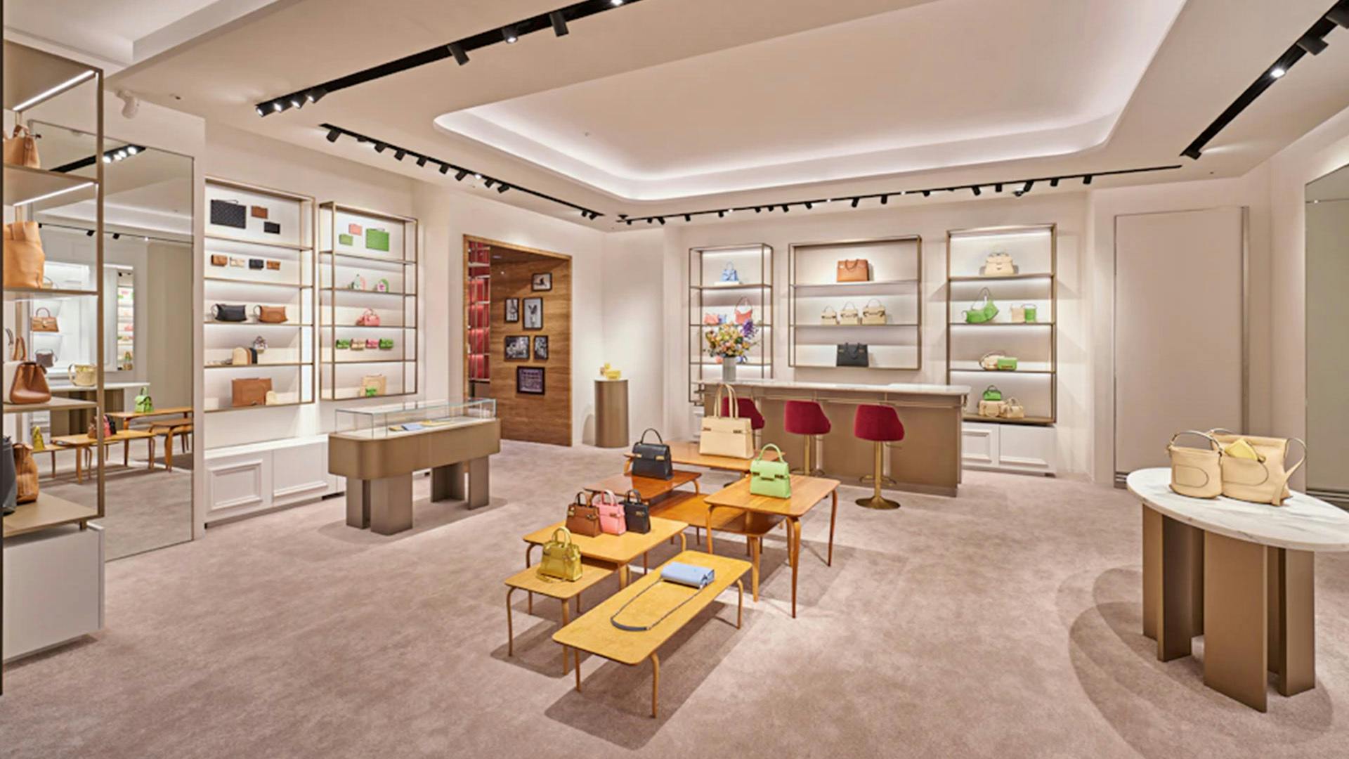 Delvaux Seoul Lotte Main | Delvaux