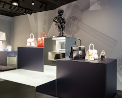 From Belgitude to La Dolce Vita, Delvaux opens in Rome with the Magritte  bags - Pantografo Magazine
