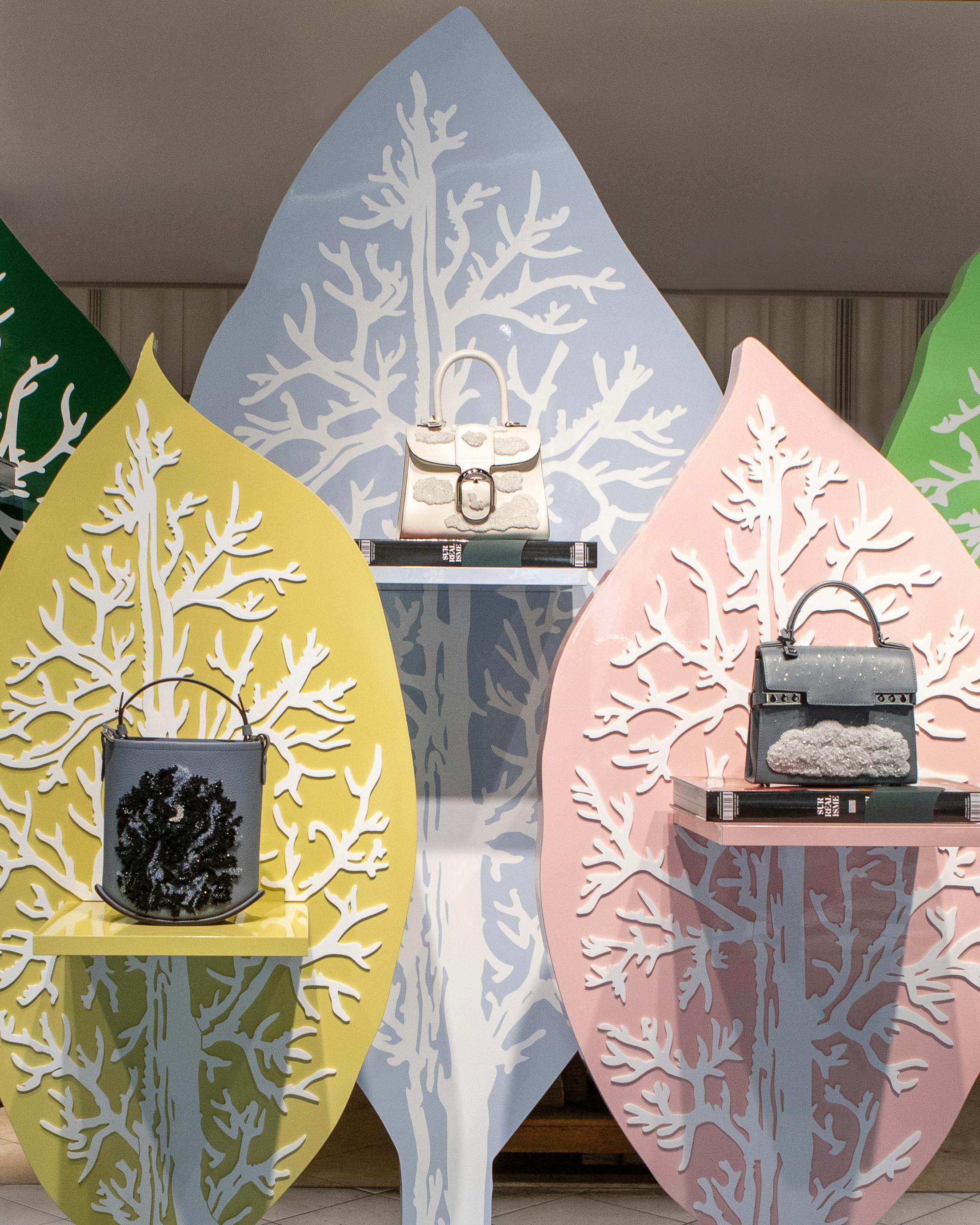 Chronicles Overview | Delvaux