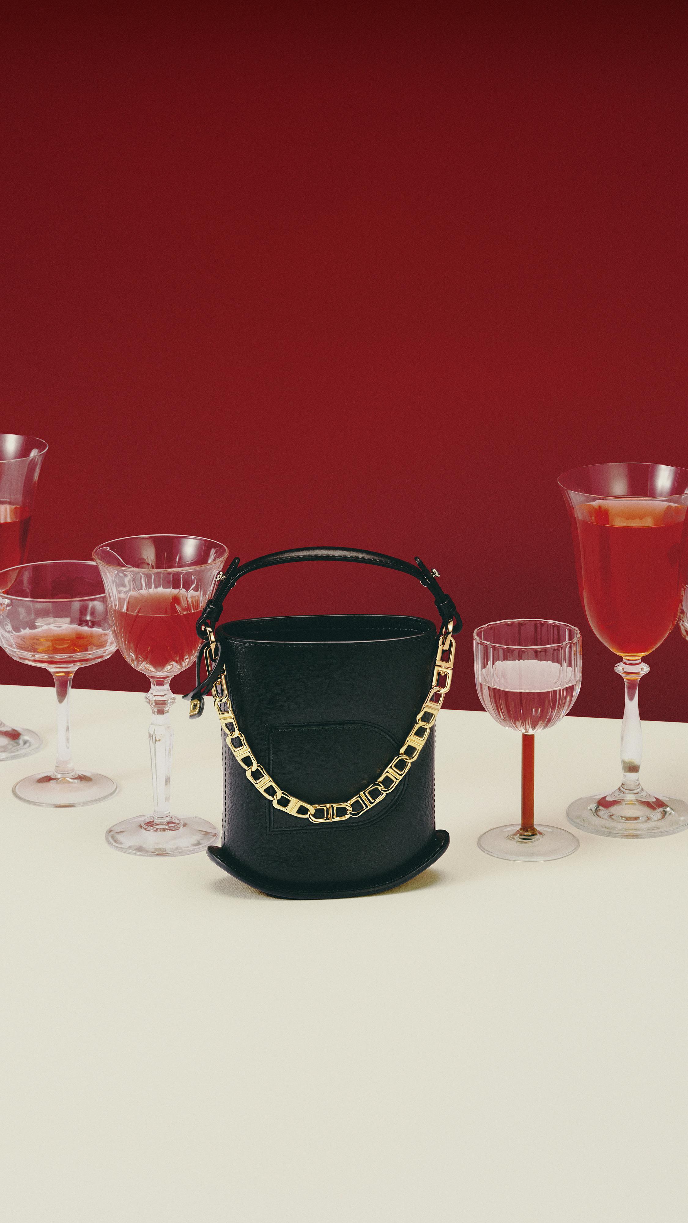 DELVAUX 2025 AW25 PIN TOY BLACK 9 X16