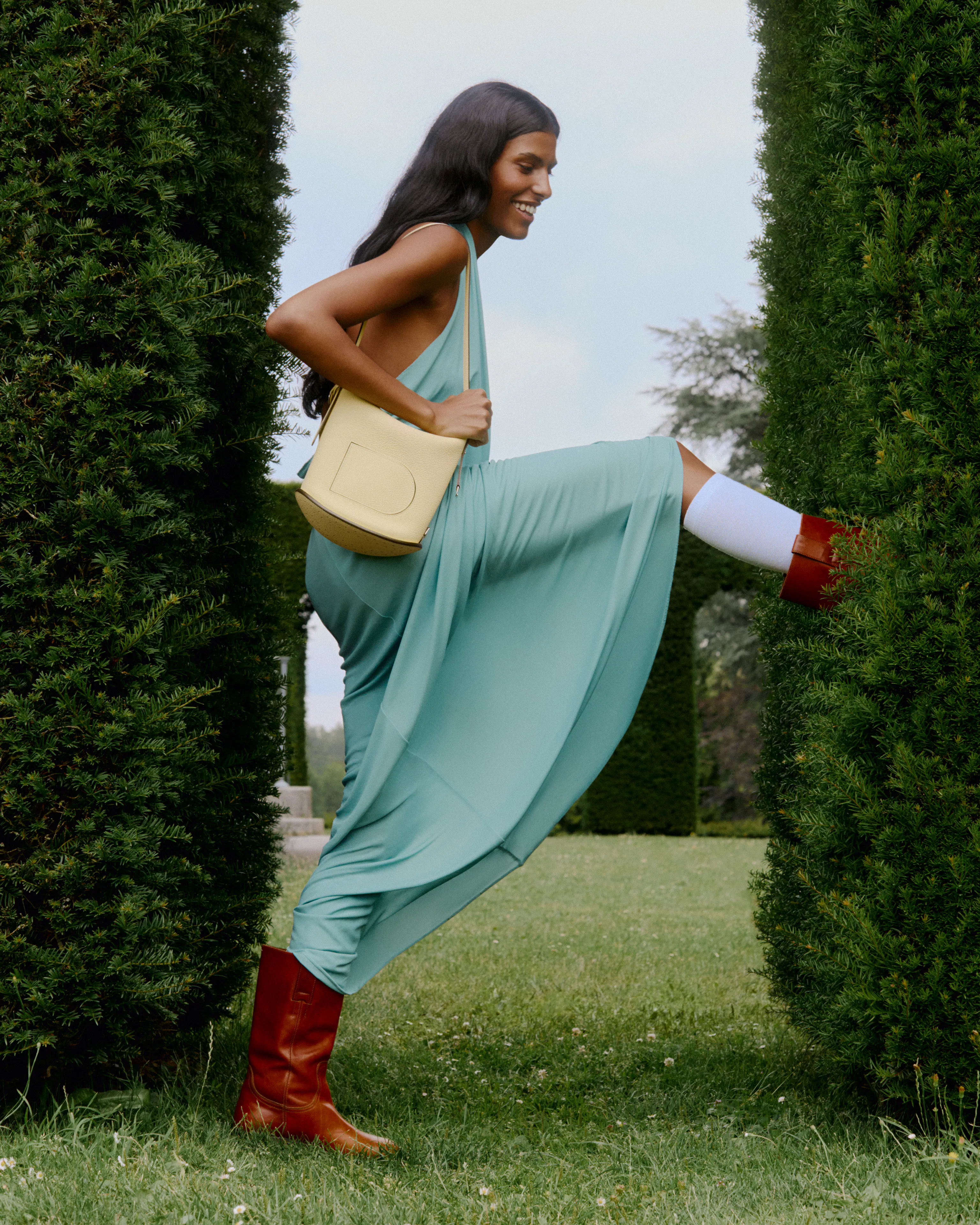 DELVAUX 2026 EXTRA SUMMER CONTENT SRGB 4 X5 PIN TWIST 03
