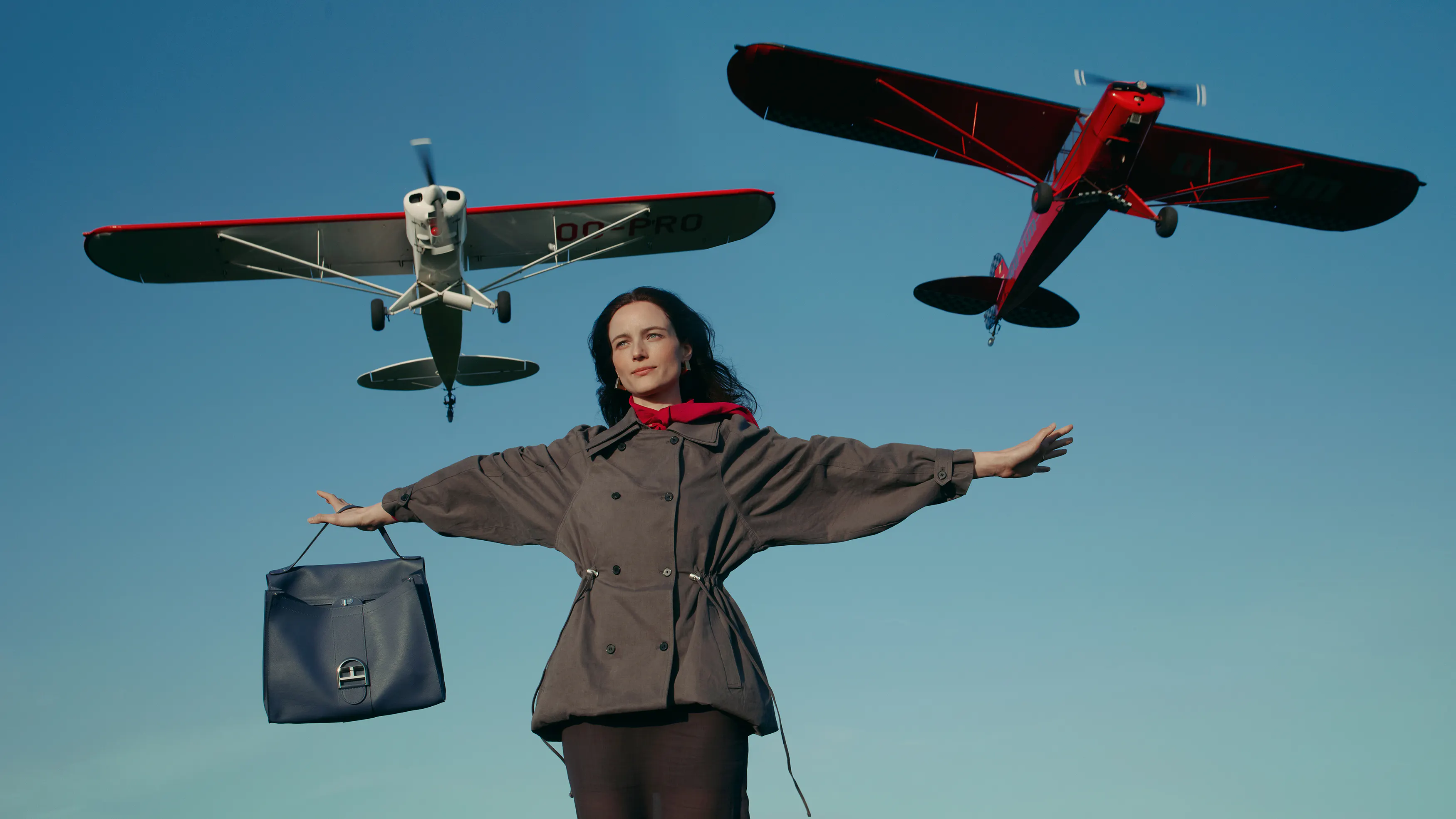 DELVAUX Brillant Tempo Allure Calf Orage Campaign Plane 16x9 1 2