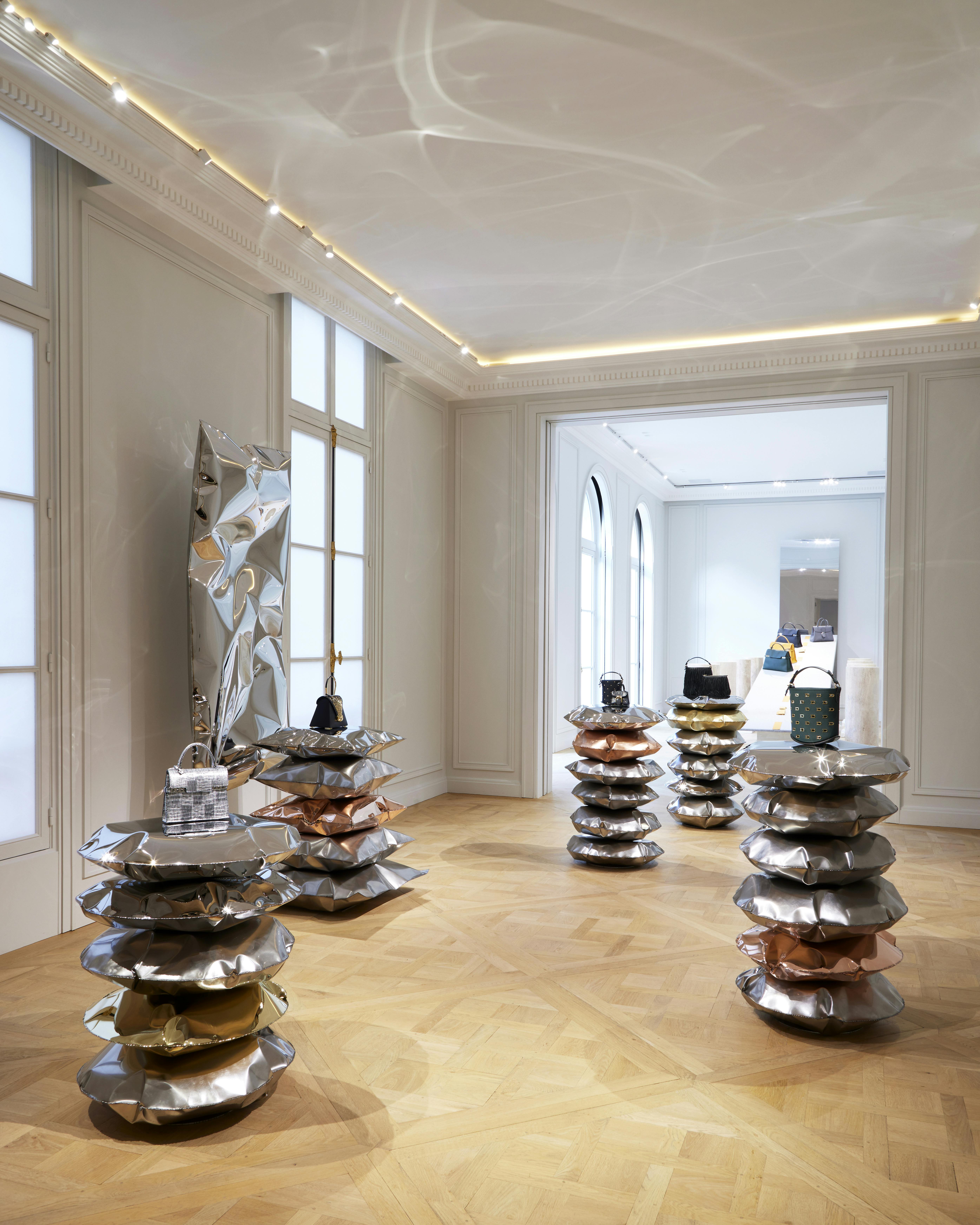 Autumn-Winter 2023-2024 Collection | Delvaux