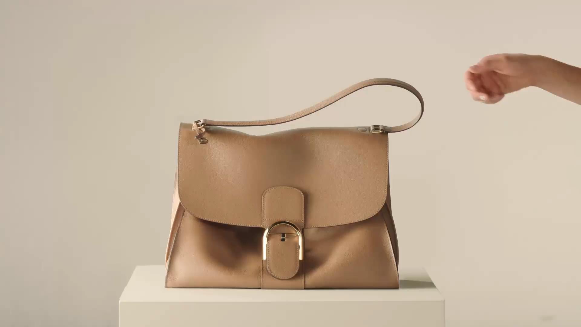 ラグジュアリーレザーグッズメゾン | デルヴォー公式サイト