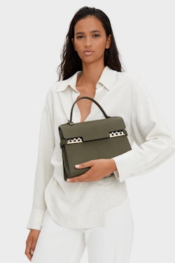 DELVAUX SETS FOOT IN ITALY