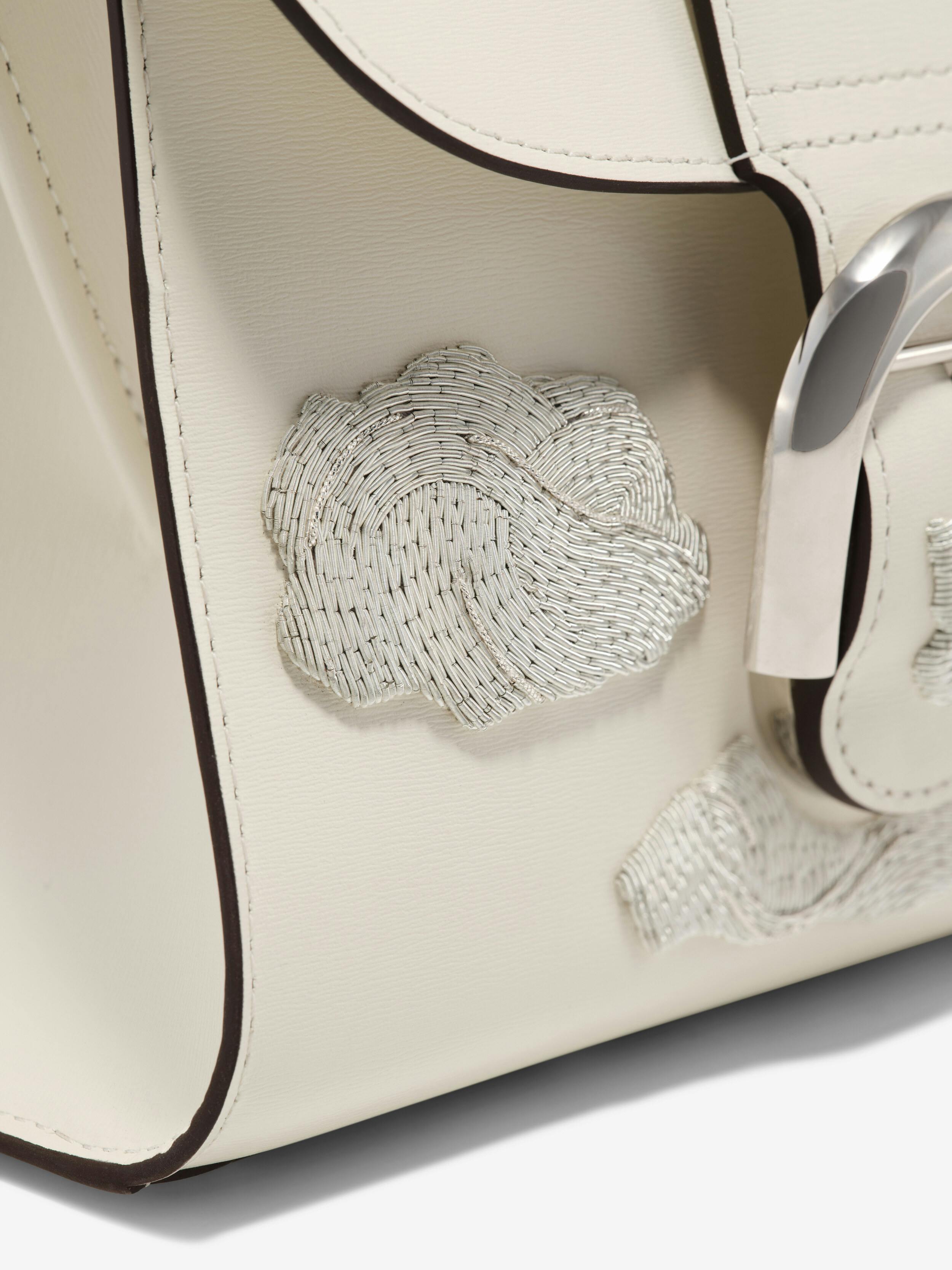 DELVAUX☆Brillant Mini Guimauve _パリ発 Delvaux Mini Handbag: Exquisite Craftsmanship