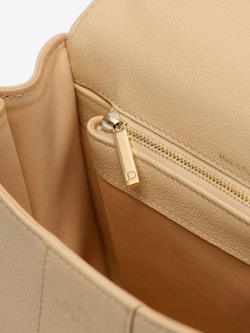 Delvaux - Make a statement with our Brillant Trench.