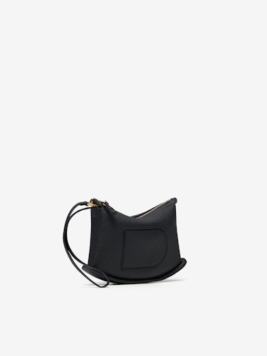 Shop DELVAUX DELVAUX Pin Casual Style Plain Leather Elegant Style Crossbody  by MaxRenka