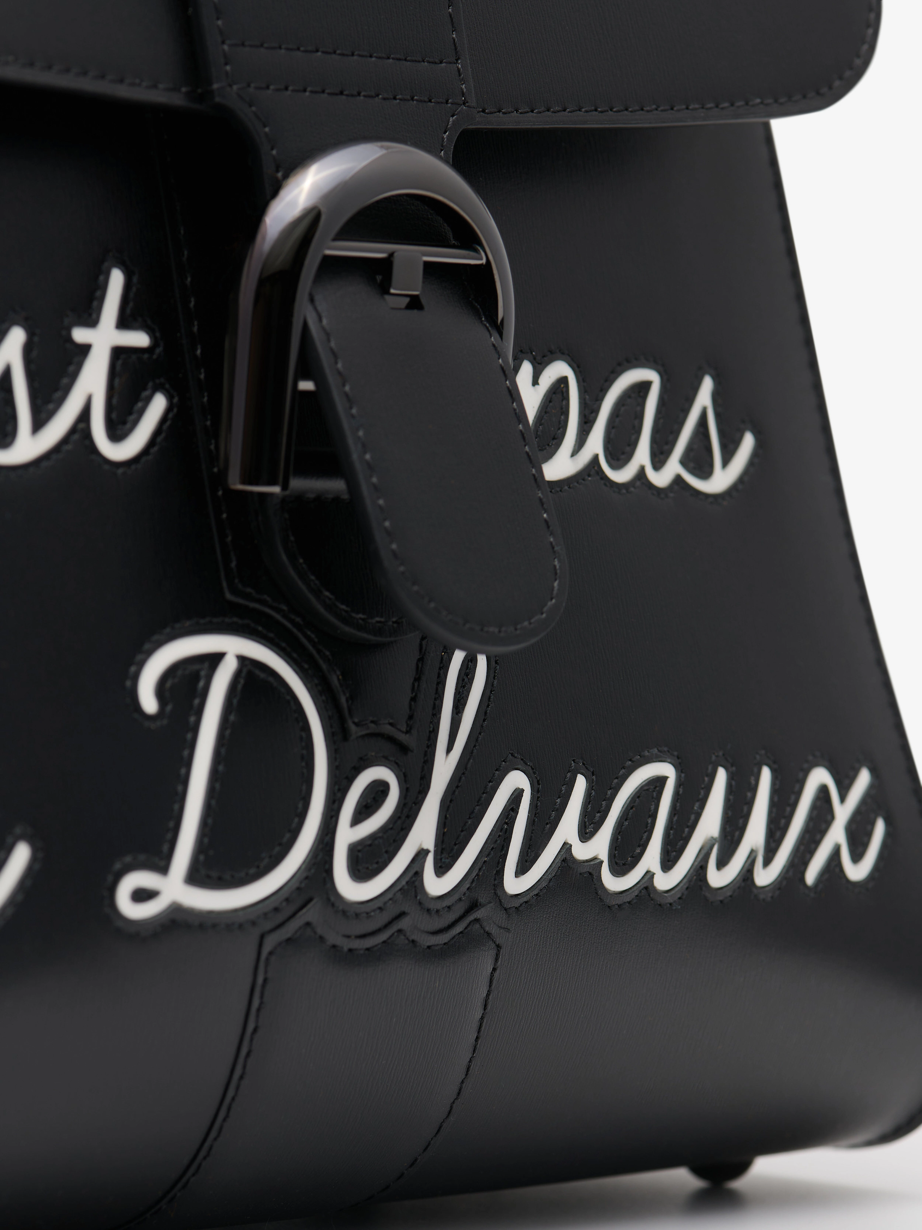 Humour-MM-Box-Calf-Noir-05.jpg 