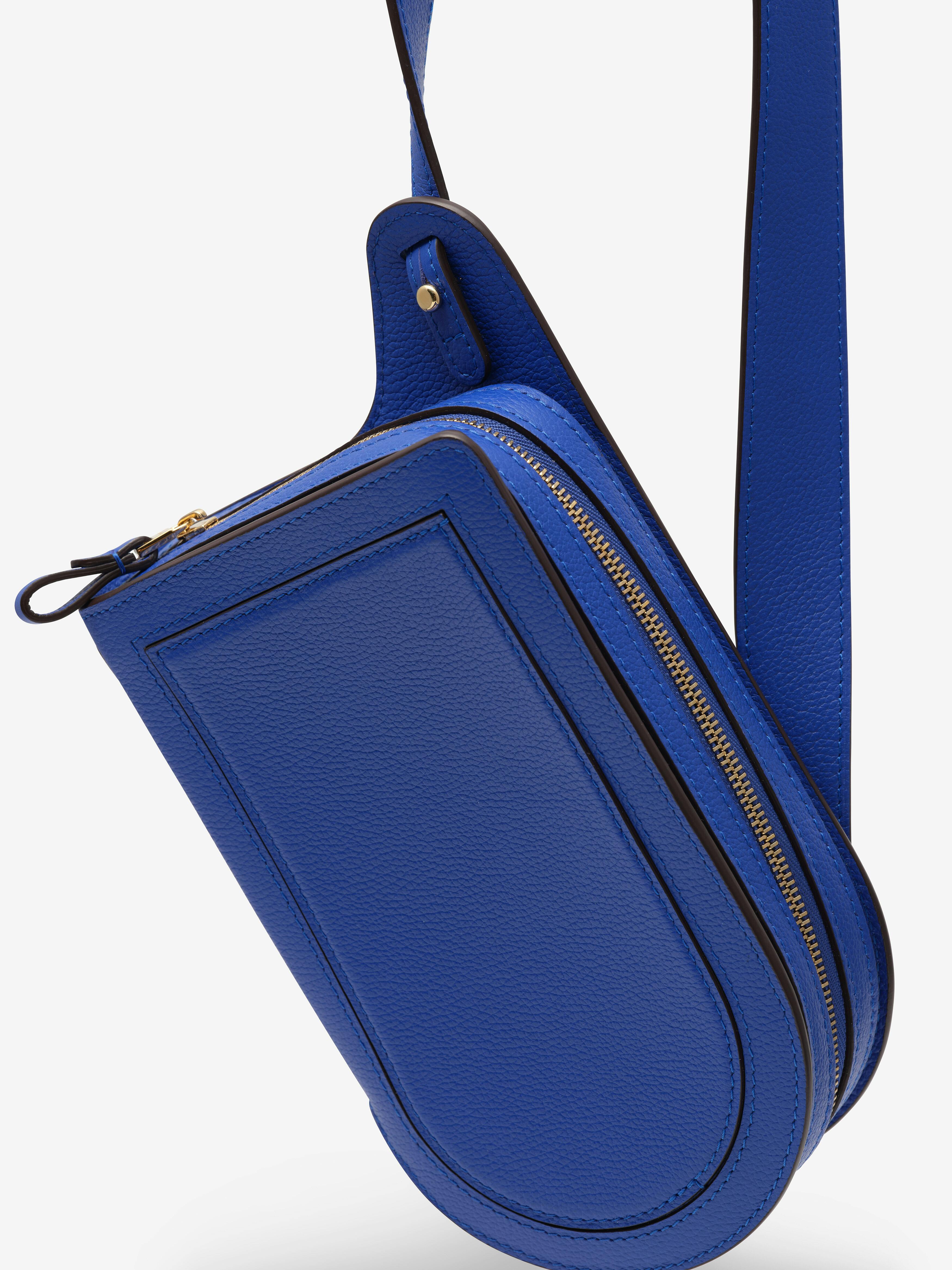 The Pin City | Delvaux