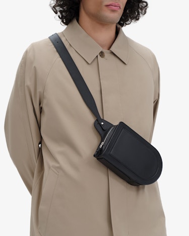 Delvaux - Authenticated Tempête Handbag - Leather Navy Plain for Women, Very Good Condition