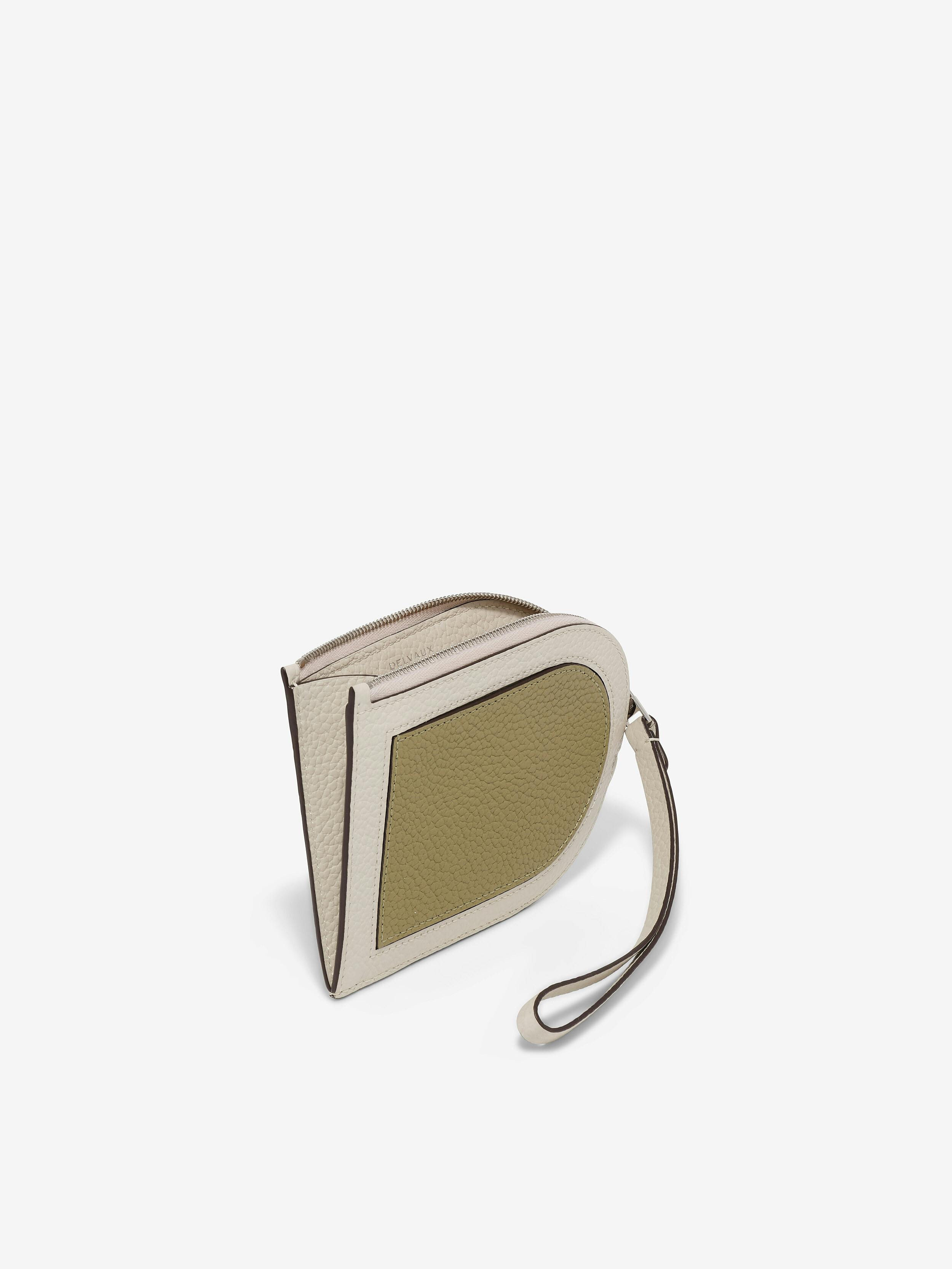 DELVAUX☆Pin D Multifunction Mistral - Argile 直営店買付 パン D マルチファンクション Mistral - Argile