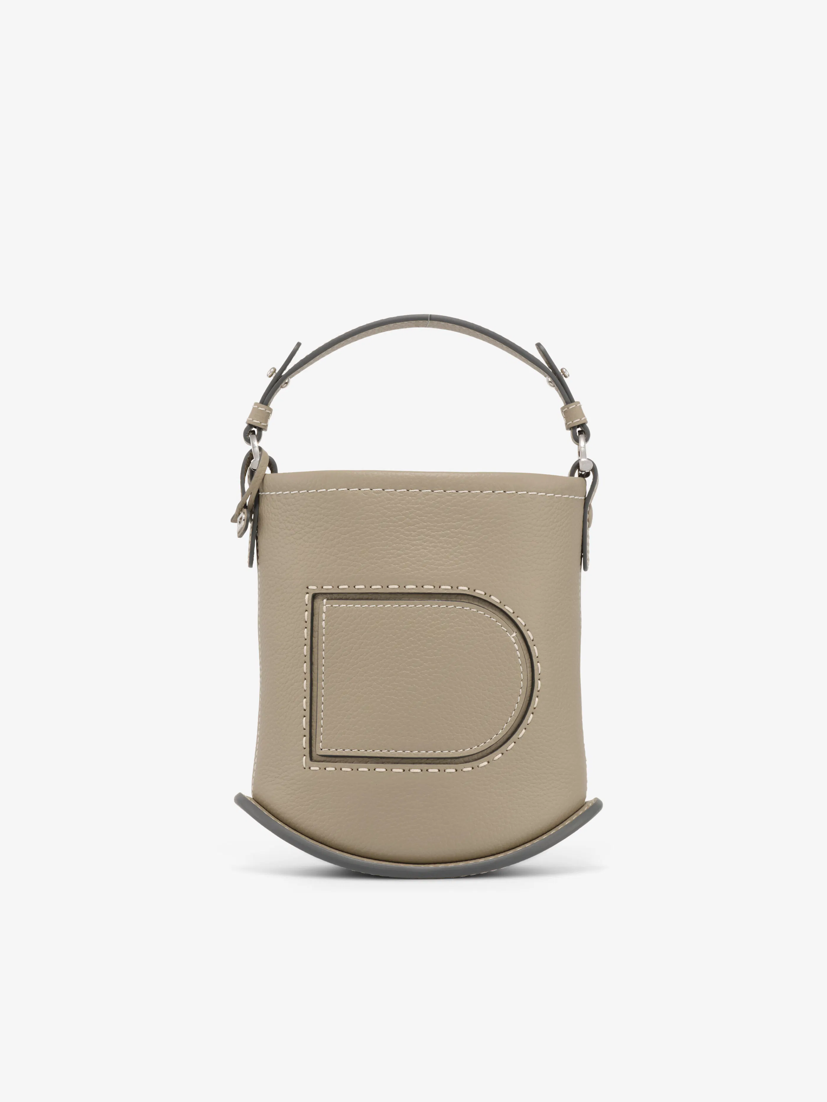 Delvaux cool box MM Taurillon Clemence Leather 2way Shoulder Shoulder Bag white