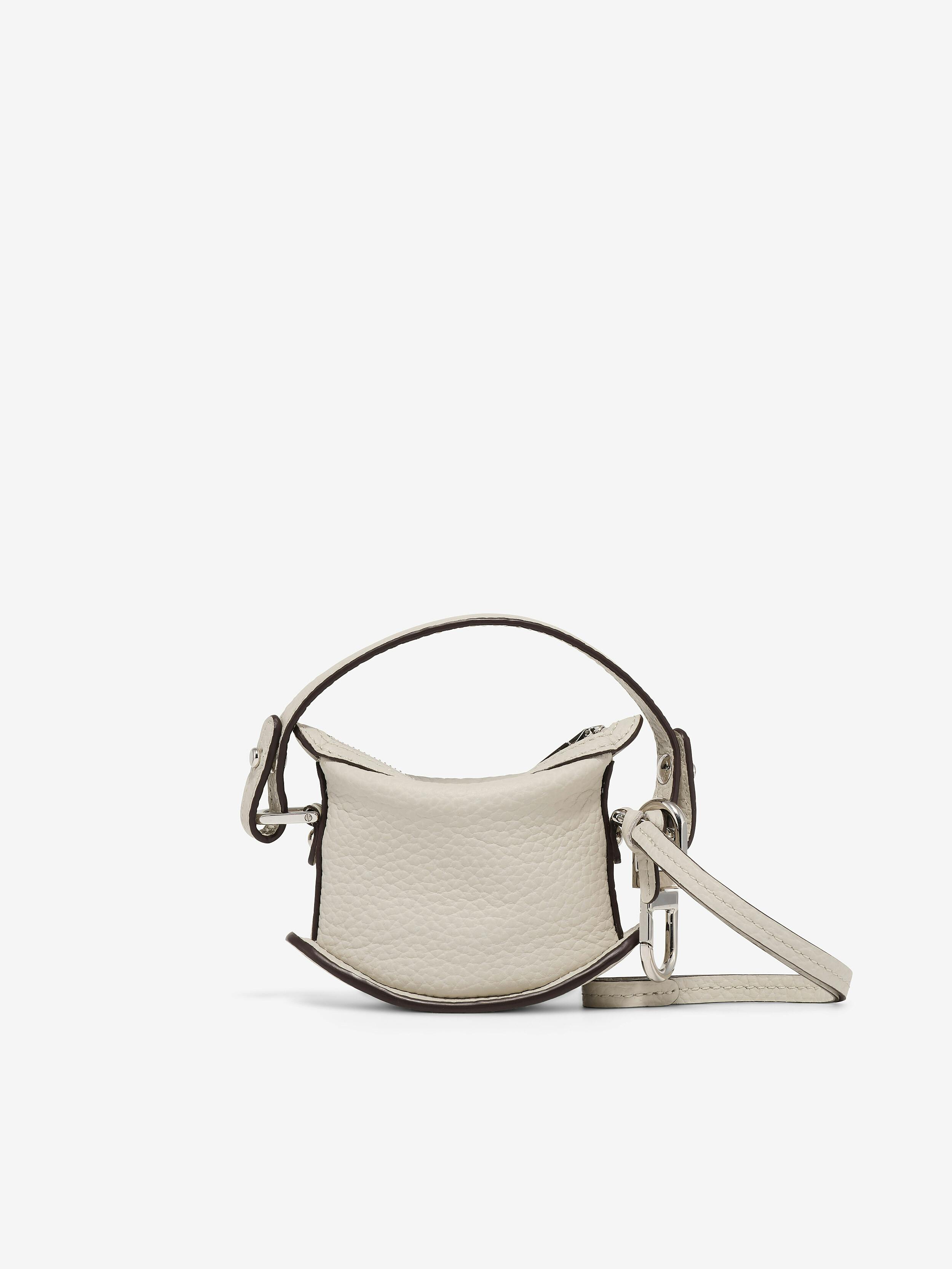 Pin-Swing-Charms-Taurillon-