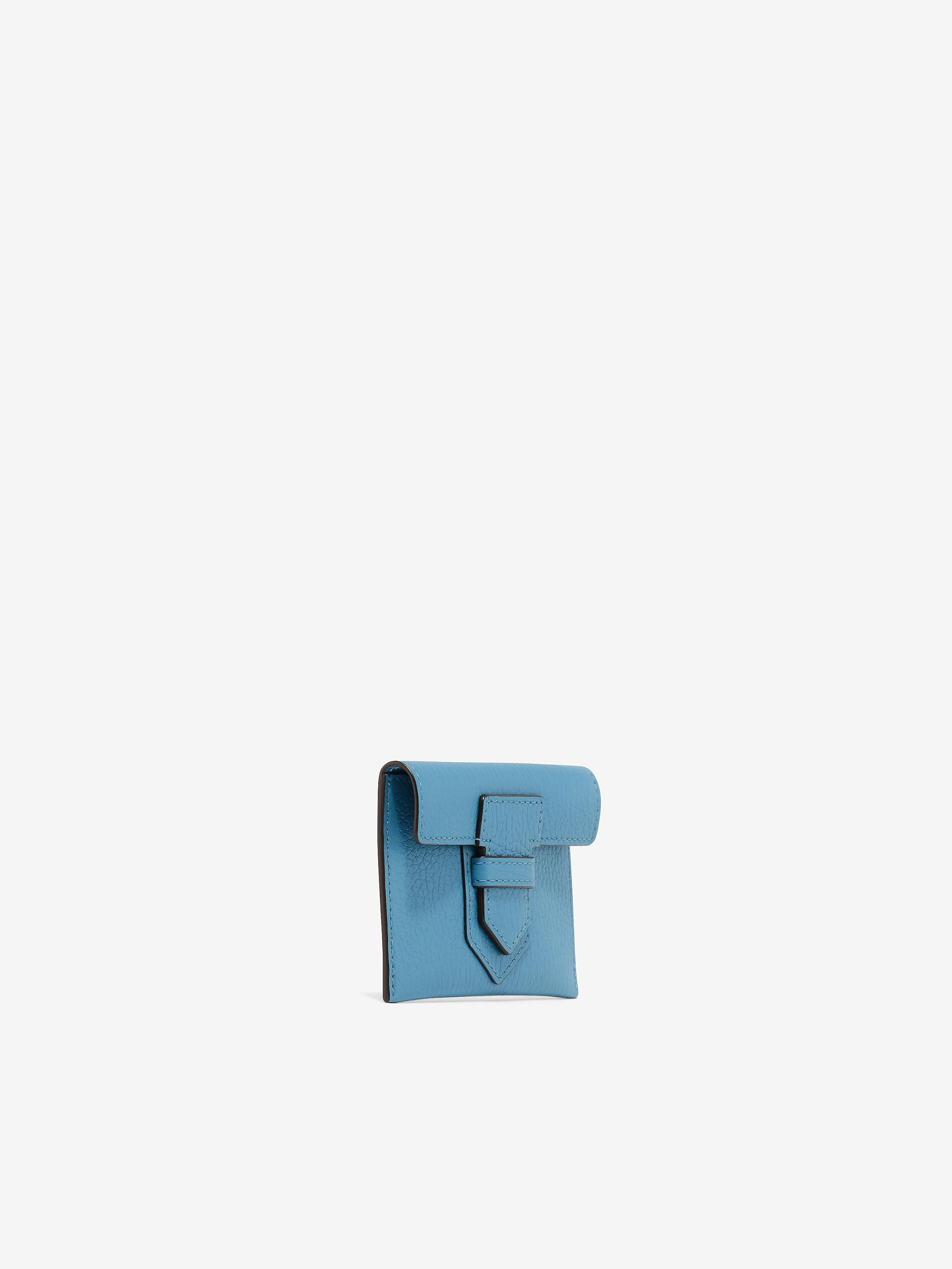 Presse-Visit-Card-Holder-Pool-