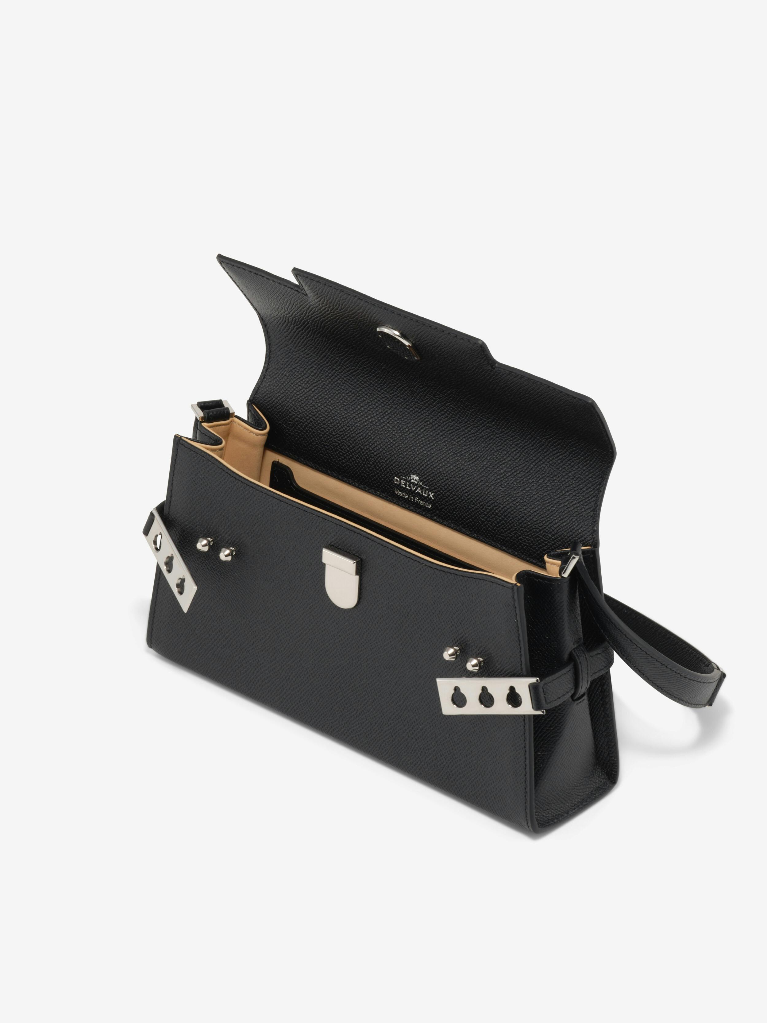 Tempête a wind of change | Delvaux
