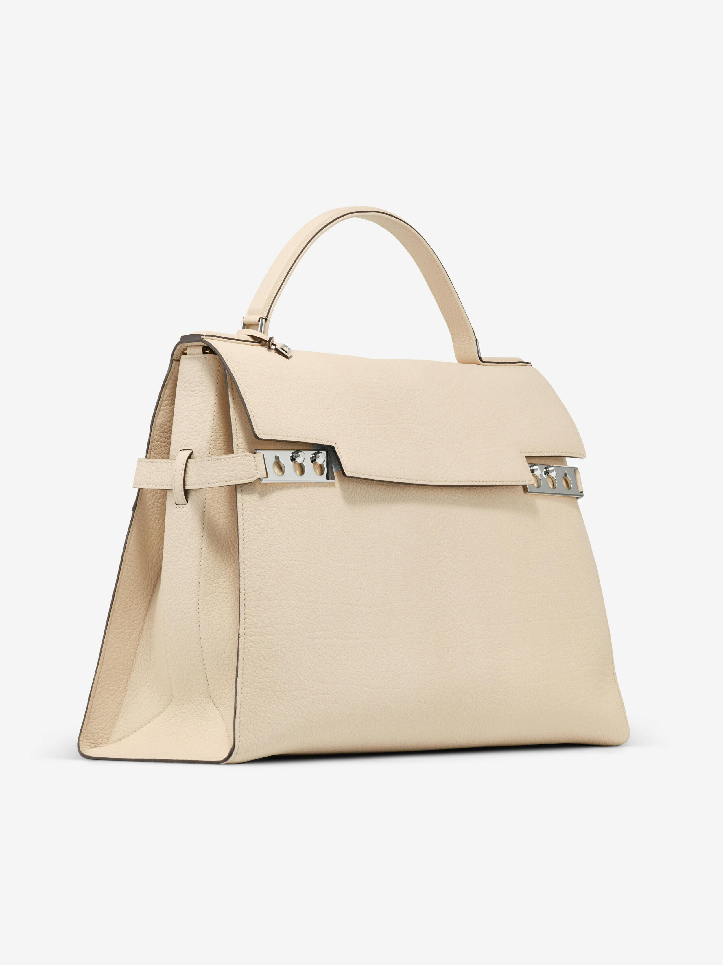 Products | Delvaux