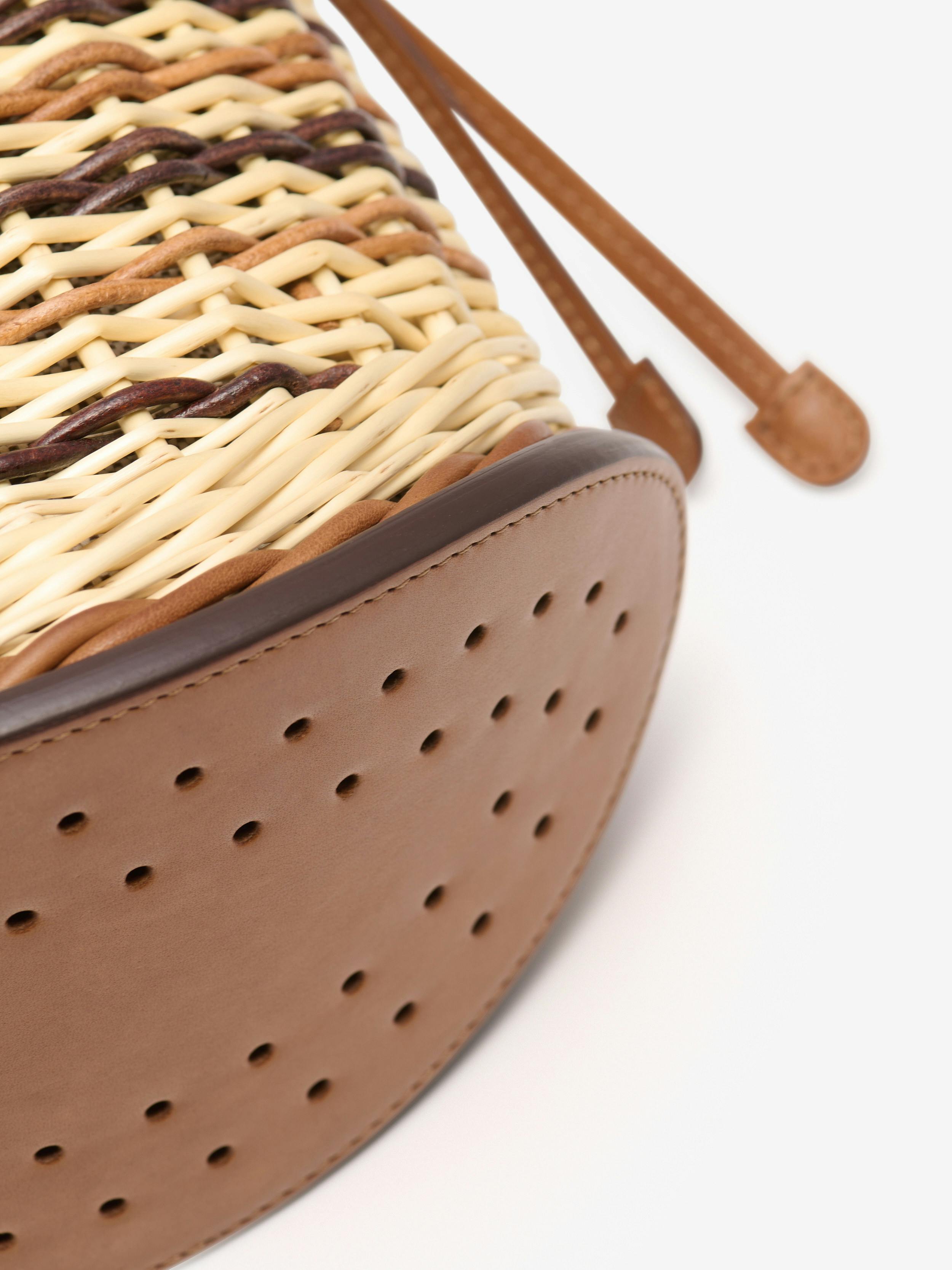 Pin Mini Bucket Osier Delvaux